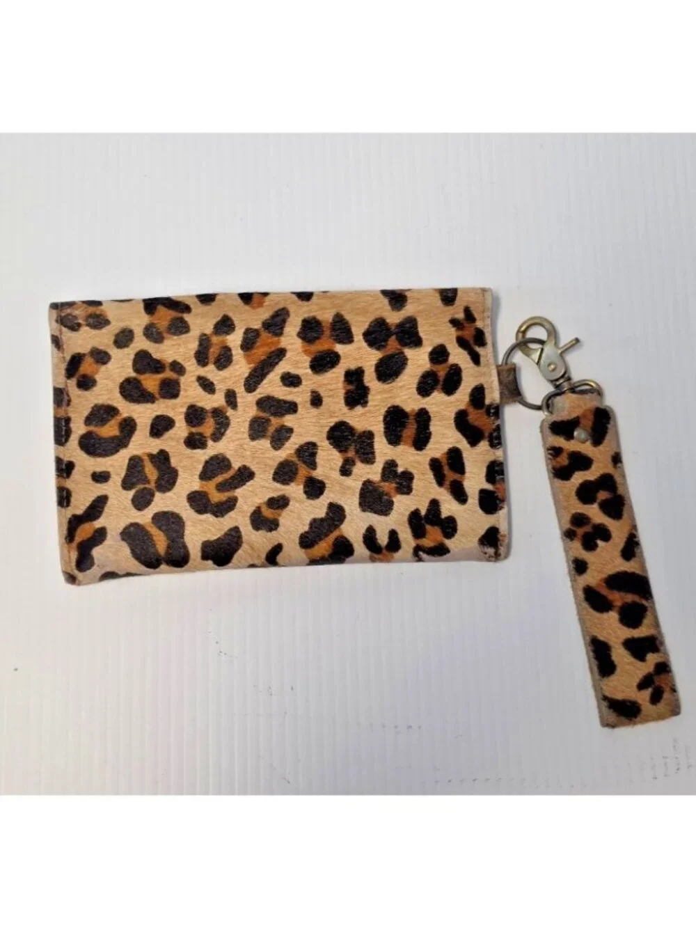 Keep It Gypsy Leopard Print Clutch Faux Fur Zip Closure & Detachable Strap
